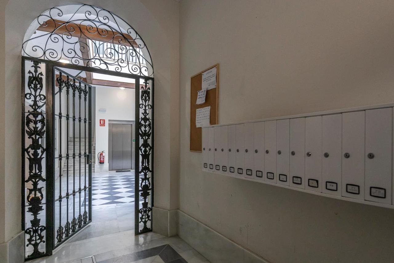 Escapada Y Vacaciones En El Barrio De La Vina-Cadiz Apartment Bagian luar foto